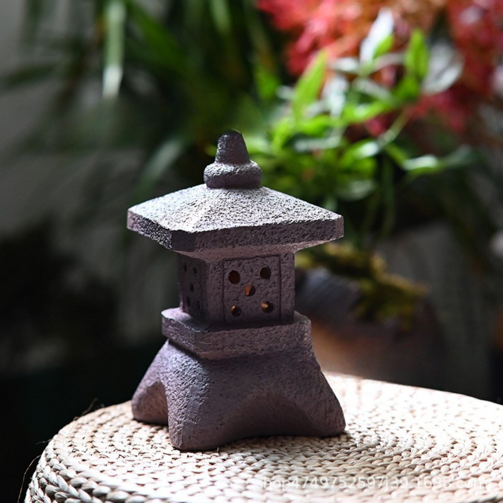 Japanese Pagoda Zen Garden Solar Lantern